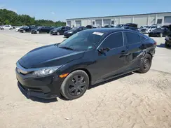 2HGFC2F51JH588621 2018 HONDA CIVIC