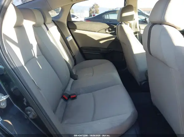 2HGFC2F51JH590367 2018 HONDA CIVIC - Image 8