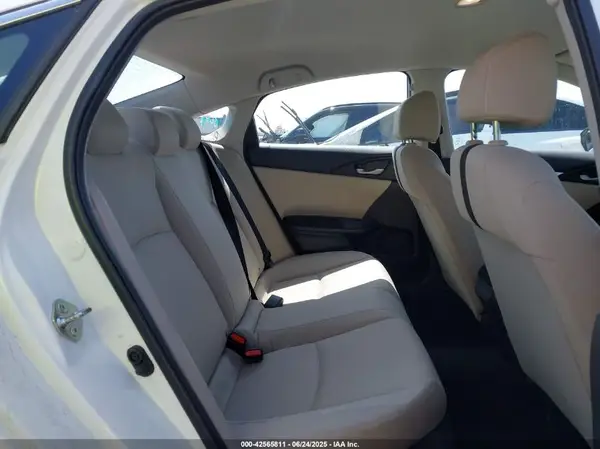 2HGFC2F51JH597271 2018 HONDA CIVIC - Image 8