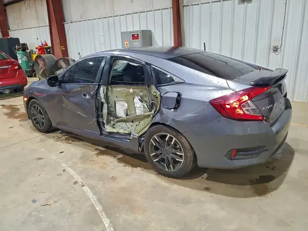 2HGFC2F51JH602002 2018 HONDA CIVIC - Image 2