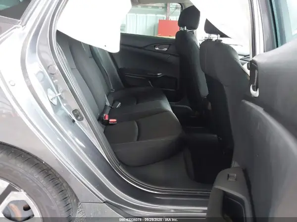 2HGFC2F51JH602548 2018 HONDA CIVIC - Image 8