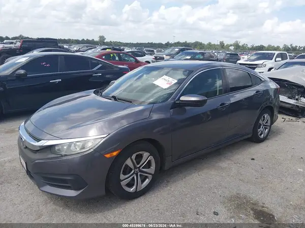 2HGFC2F51JH605286 2018 HONDA CIVIC - Image 2