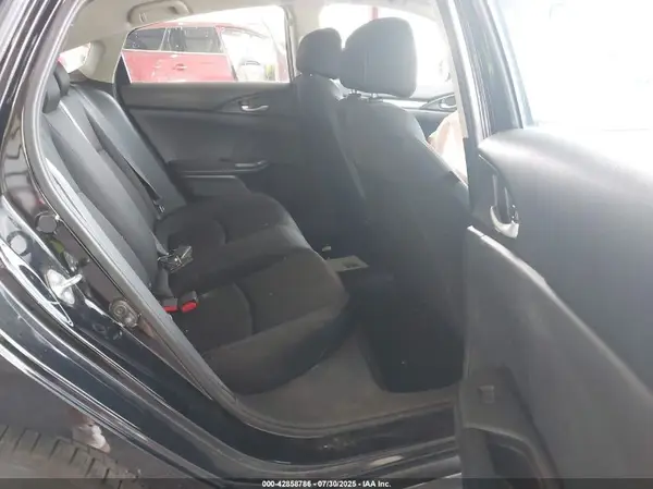 2HGFC2F51JH607894 2018 HONDA CIVIC - Image 8