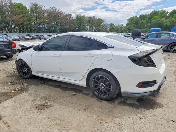 2HGFC2F51JH608625 2018 HONDA CIVIC - Image 2