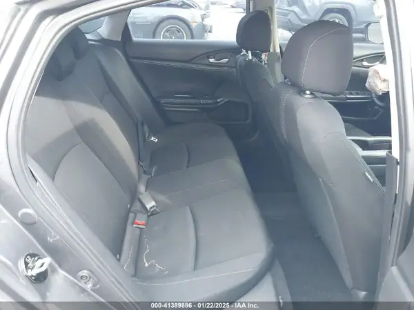 2HGFC2F51JH608981 2018 HONDA CIVIC - Image 8