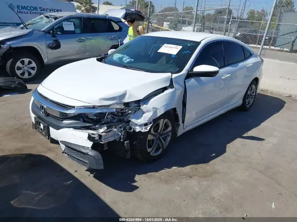 2HGFC2F52HH517163 2017 HONDA CIVIC - Image 2