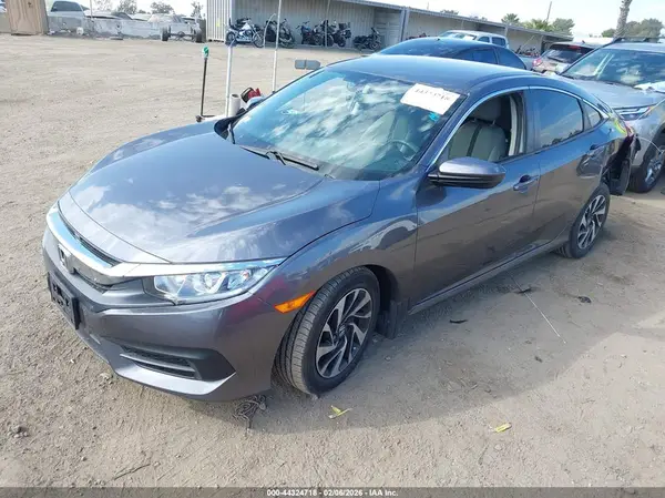 2HGFC2F52HH535002 2017 HONDA CIVIC - Image 2