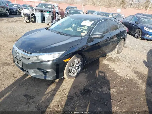2HGFC2F52HH547070 2017 HONDA CIVIC - Image 2