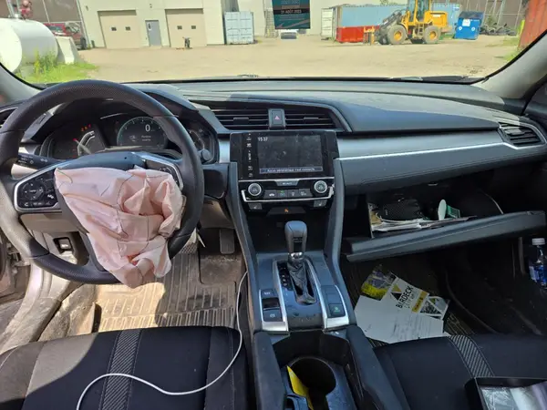2HGFC2F52JH000886 2018 HONDA CIVIC - Image 8