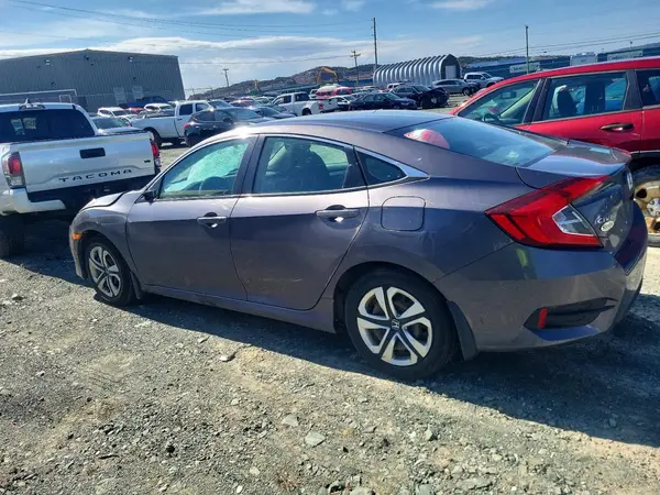 2HGFC2F52JH021043 2018 HONDA CIVIC - Image 2