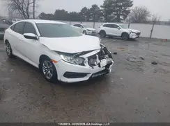 2HGFC2F52JH025111 2018 HONDA CIVIC