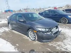 2HGFC2F52JH044385 2018 HONDA CIVIC