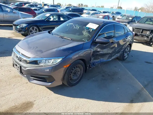 2HGFC2F52JH501843 2018 HONDA CIVIC - Image 2