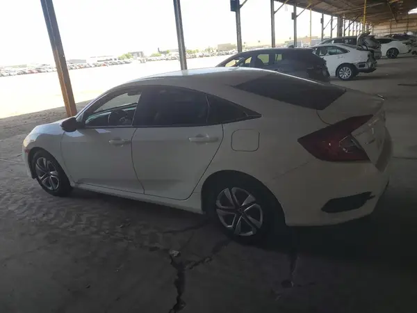 2HGFC2F52JH504984 2018 HONDA CIVIC - Image 2