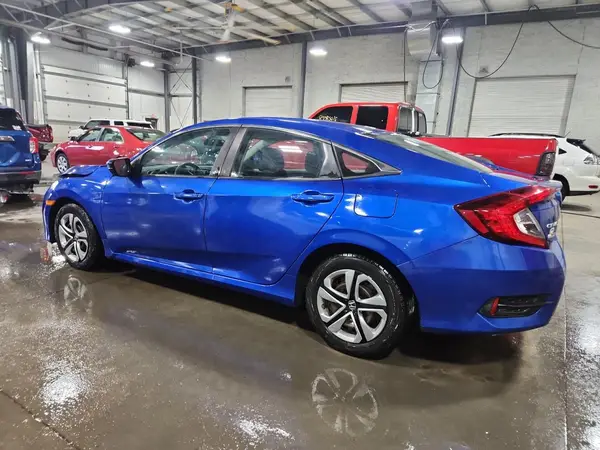 2HGFC2F52JH507108 2018 HONDA CIVIC - Image 2