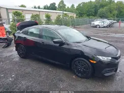 2HGFC2F52JH507321 2018 HONDA CIVIC