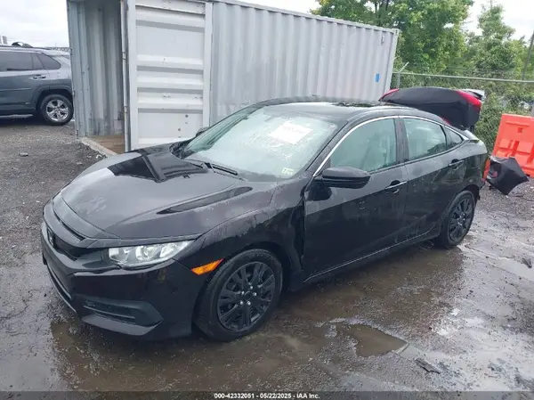 2HGFC2F52JH507321 2018 HONDA CIVIC - Image 2