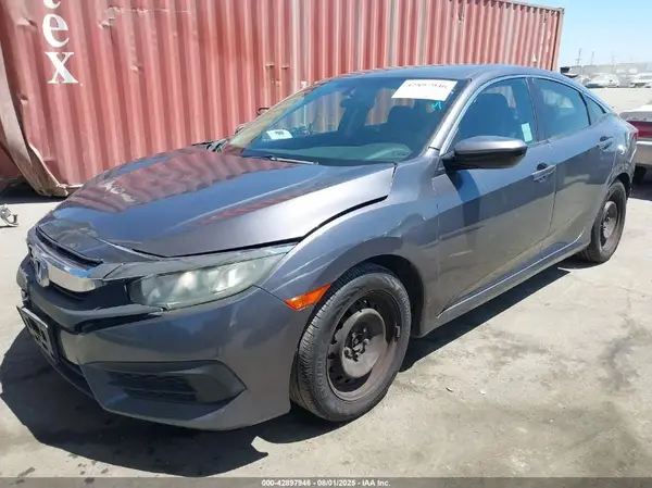 2HGFC2F52JH512857 2018 HONDA CIVIC - Image 2