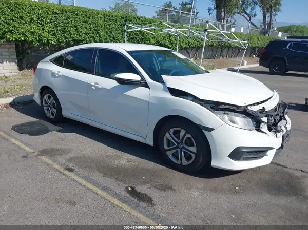 2HGFC2F52JH513765 2018 HONDA CIVIC - Image 1