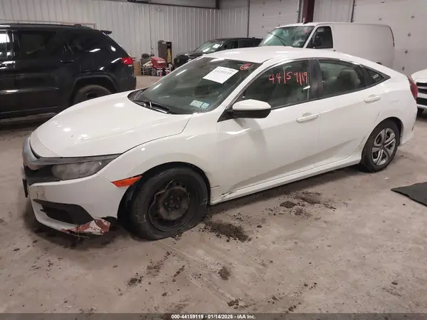 2HGFC2F52JH514866 2018 HONDA CIVIC - Image 2
