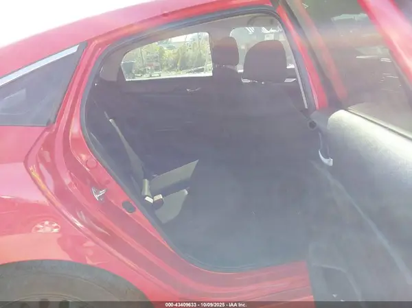 2HGFC2F52JH517573 2018 HONDA CIVIC - Image 8