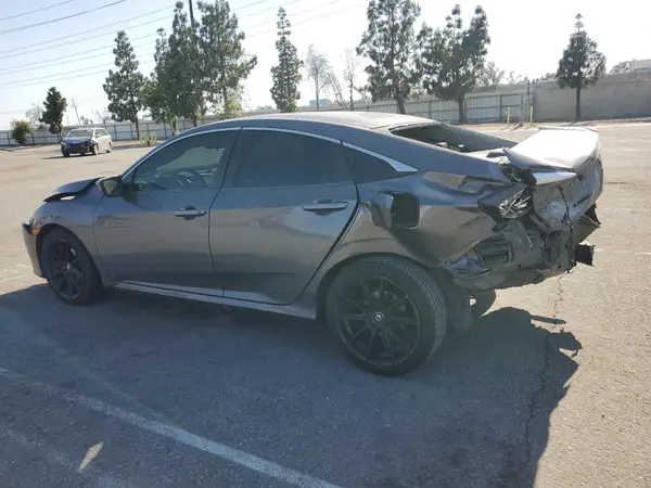 2HGFC2F52JH519050 2018 HONDA CIVIC - Image 2
