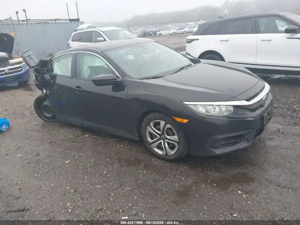 2HGFC2F52JH521865 2018 HONDA CIVIC - Image 1