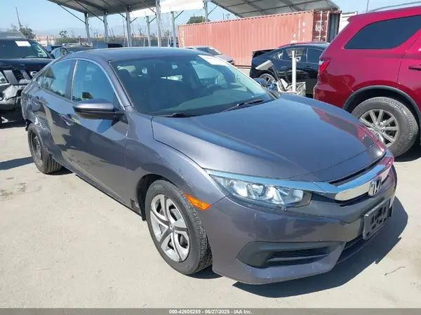 2HGFC2F52JH522675 2018 HONDA CIVIC - Image 1