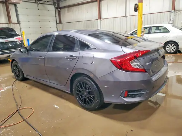 2HGFC2F52JH522692 2018 HONDA CIVIC - Image 2
