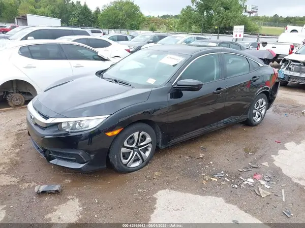 2HGFC2F52JH528251 2018 HONDA CIVIC - Image 2