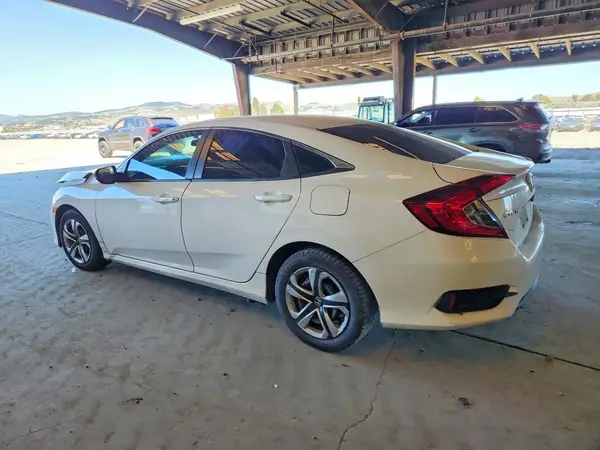 2HGFC2F52JH540139 2018 HONDA CIVIC - Image 2