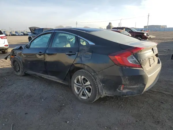 2HGFC2F52JH555076 2018 HONDA CIVIC - Image 2