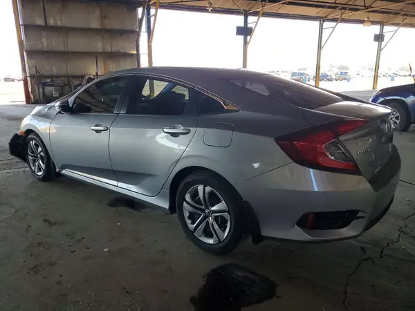 2HGFC2F52JH557622 2018 HONDA CIVIC - Image 2