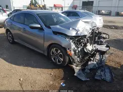 2HGFC2F52JH557636 2018 HONDA CIVIC