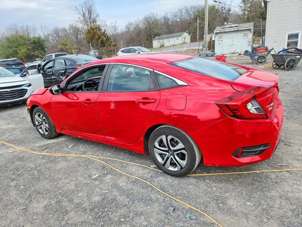 2HGFC2F52JH558592 2018 HONDA CIVIC - Image 2