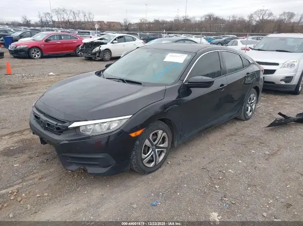 2HGFC2F52JH567681 2018 HONDA CIVIC - Image 2