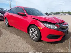 2HGFC2F52JH568961 2018 HONDA CIVIC