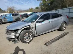 2HGFC2F52JH572332 2018 HONDA CIVIC
