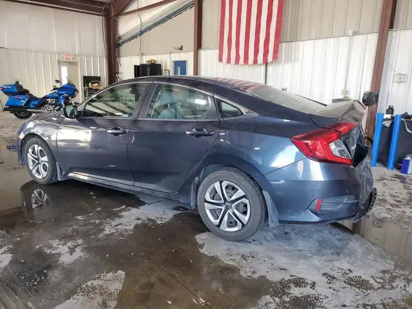 2HGFC2F52JH573495 2018 HONDA CIVIC - Image 2