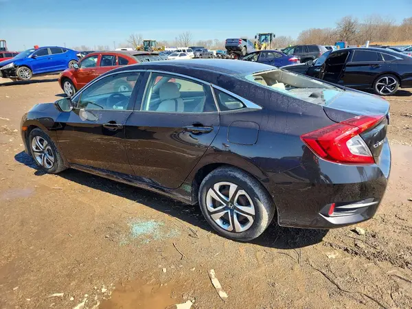 2HGFC2F52JH574405 2018 HONDA CIVIC - Image 2