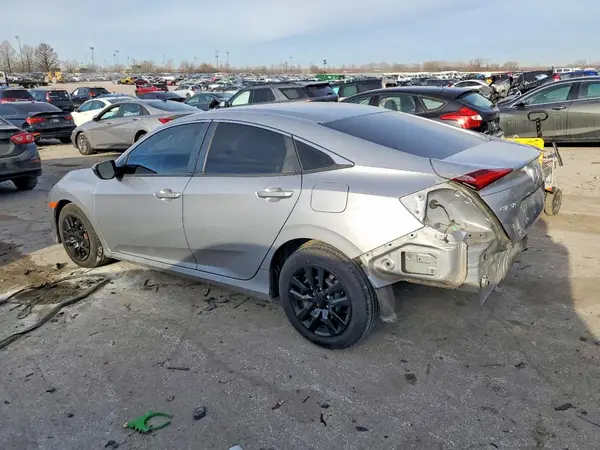 2HGFC2F52JH577045 2018 HONDA CIVIC - Image 2