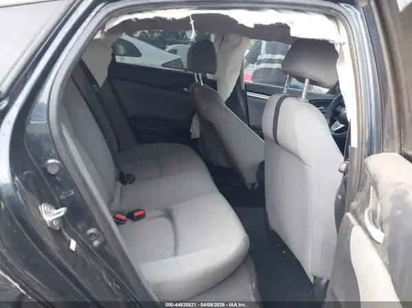 2HGFC2F52JH579653 2018 HONDA CIVIC - Image 8