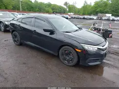 2HGFC2F52JH581113 2018 HONDA CIVIC