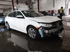 2HGFC2F52JH583296 2018 HONDA CIVIC