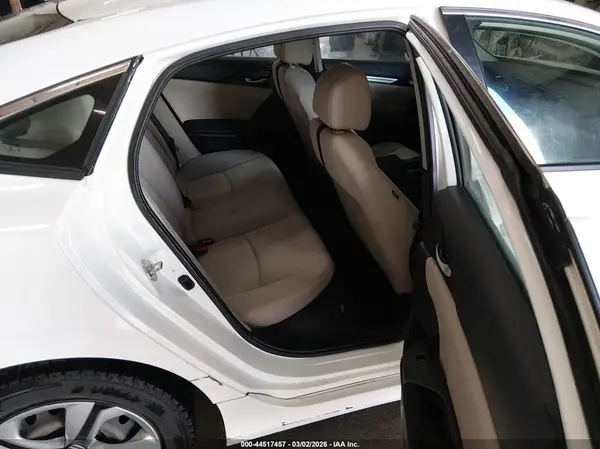 2HGFC2F52JH583296 2018 HONDA CIVIC - Image 8