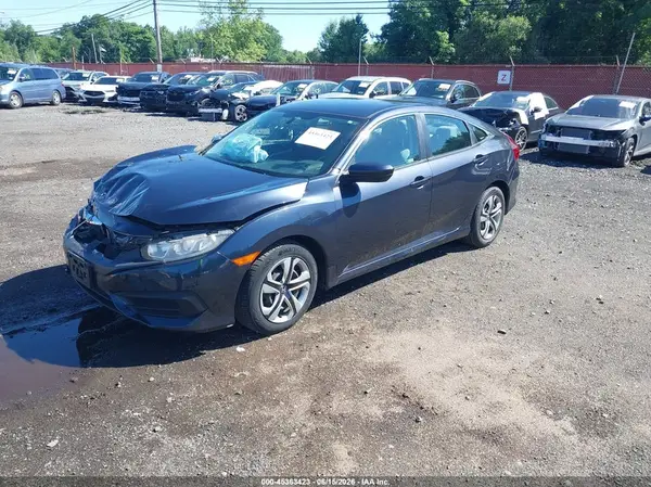 2HGFC2F52JH593228 2018 HONDA CIVIC - Image 2