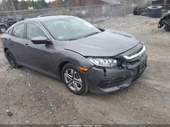 2HGFC2F52JH600257 2018 HONDA CIVIC