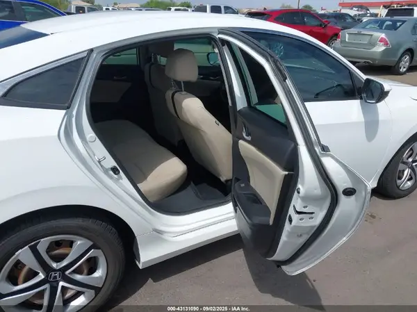2HGFC2F52JH600632 2018 HONDA CIVIC - Image 8