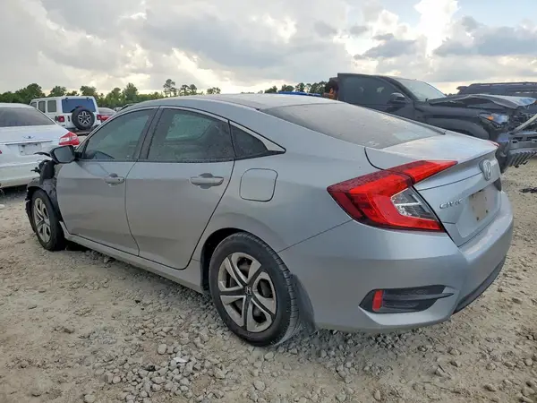2HGFC2F52JH602851 2018 HONDA CIVIC - Image 2