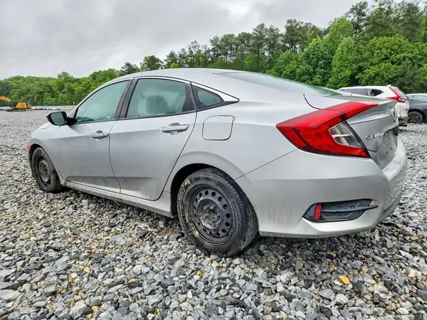 2HGFC2F52JH605233 2018 HONDA CIVIC - Image 2